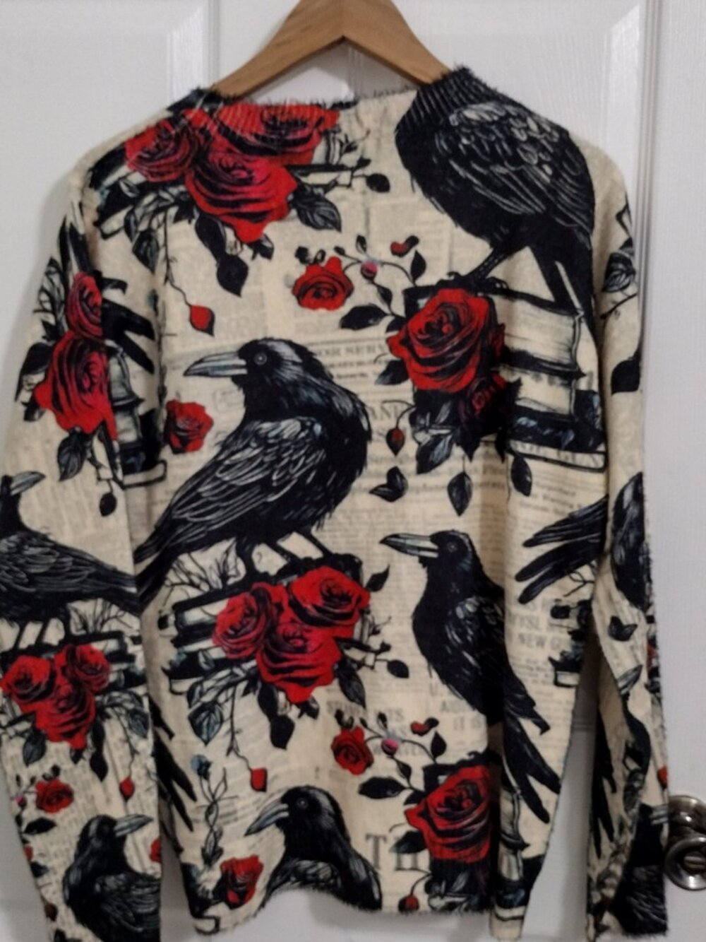 Raven & Rose Print Sweater Top Women's Medium 100% Polyester Soft Cozy - Picture 5 of 9